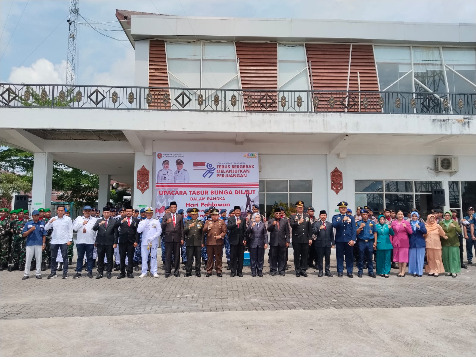 Tabur Bunga 101125 1