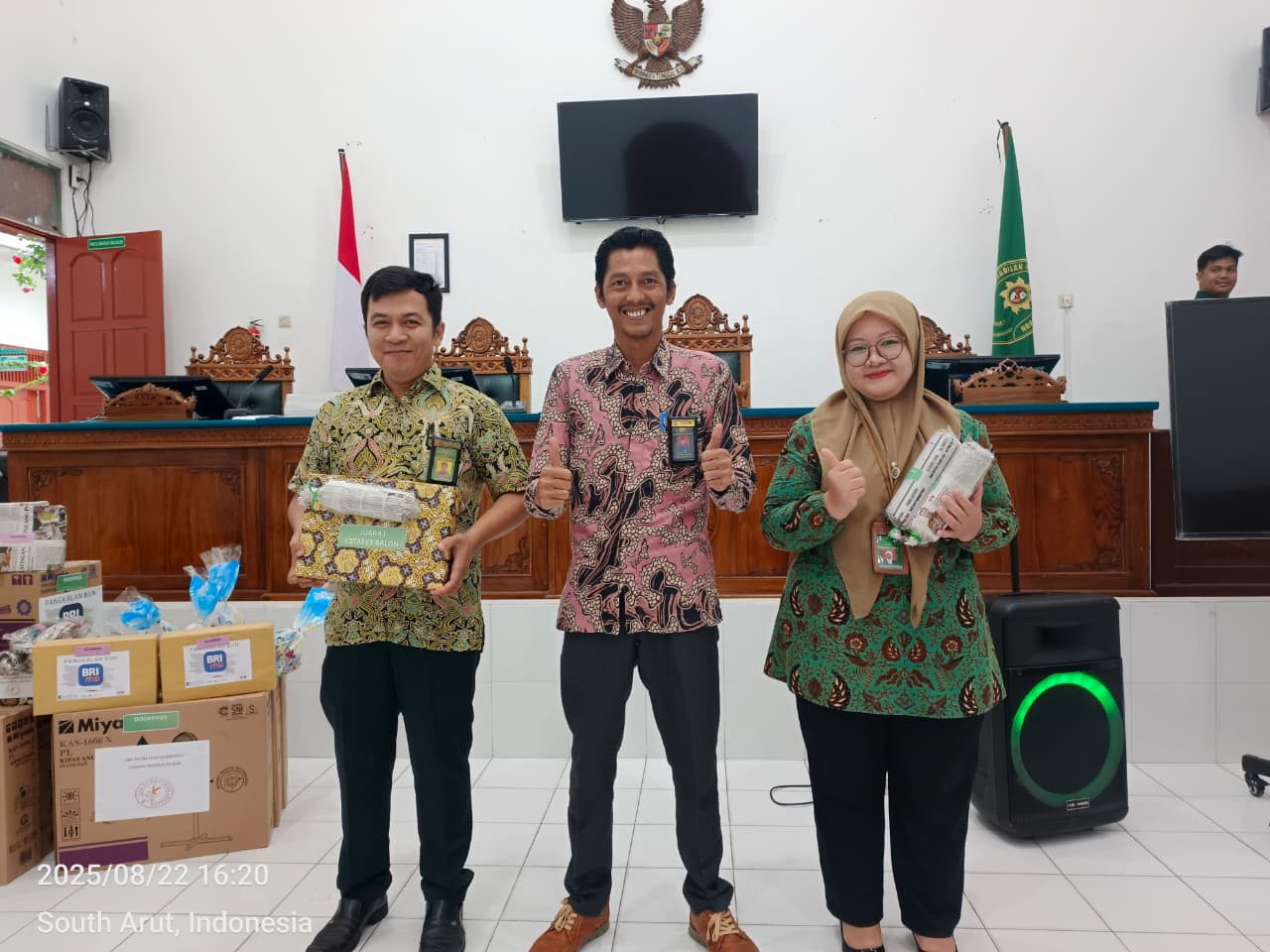 pembagian hadiah 1