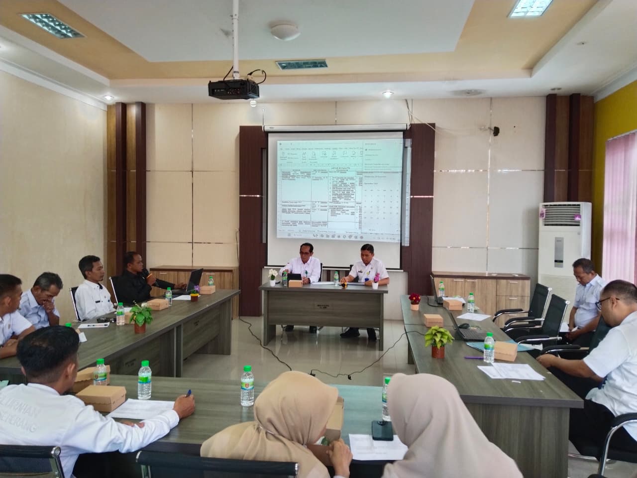 rapat dinas 261125 1