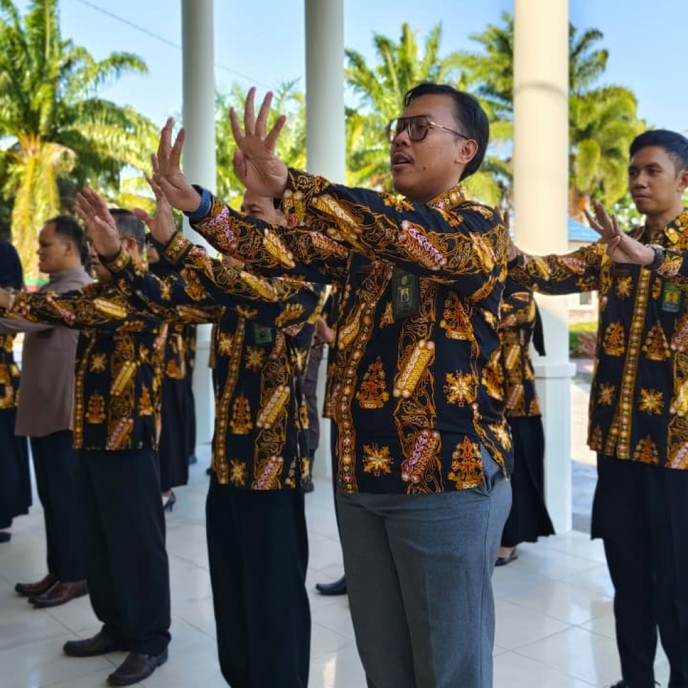 Menutup Pekan dengan Semangat! Apel Jumat Sore PA Pangkalan Bun Penuh Pesan dan Motivasi